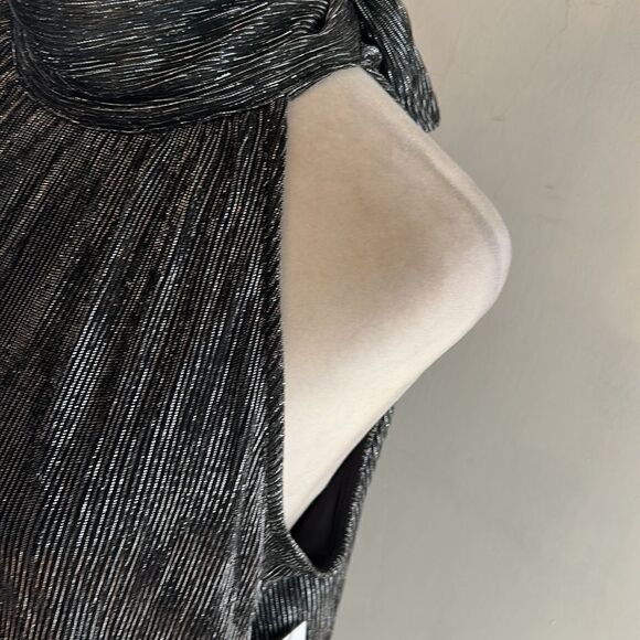 Nine West black metallic halter top with tie back Size M New - Picture 3 of 12